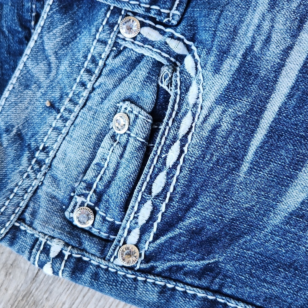 Premium Vanity Size 26 x 33L Original Bootcut Rhinestone Pocket Jeans Dark Wash - Picture 6 of 7